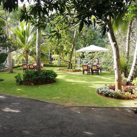 Villa Nuova Kandy Exterior foto