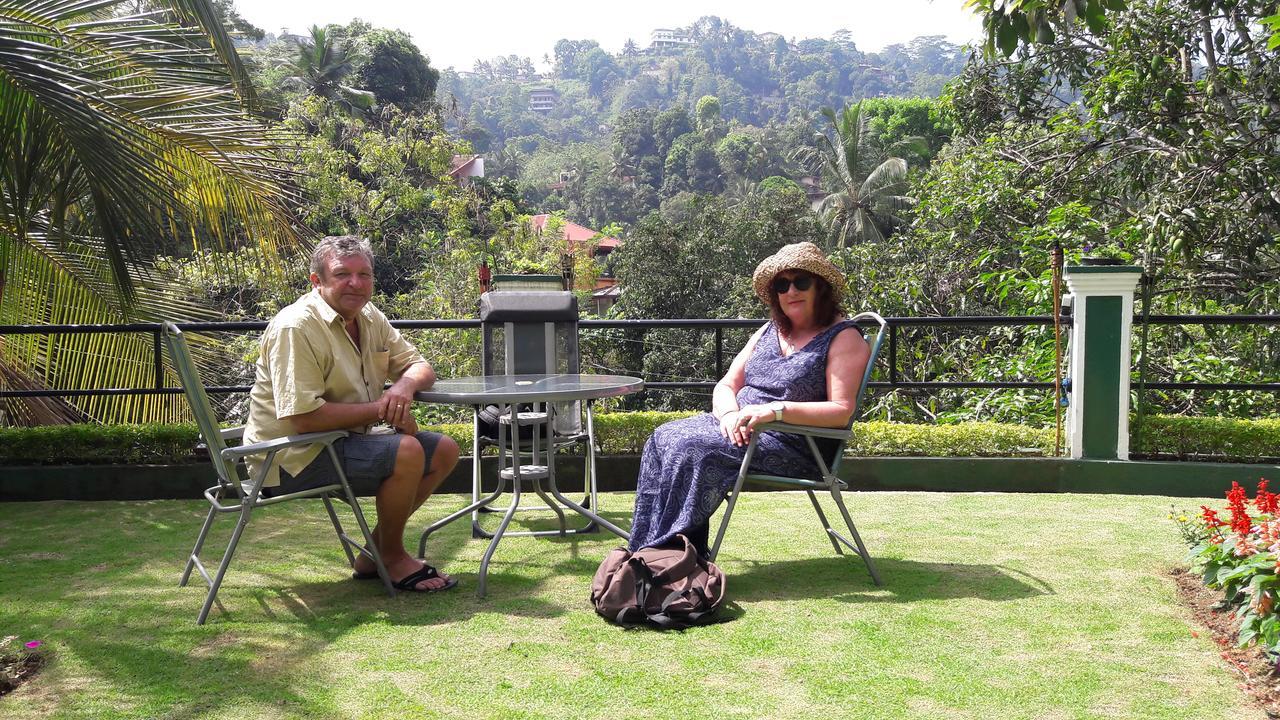 Villa Nuova Kandy Exterior foto