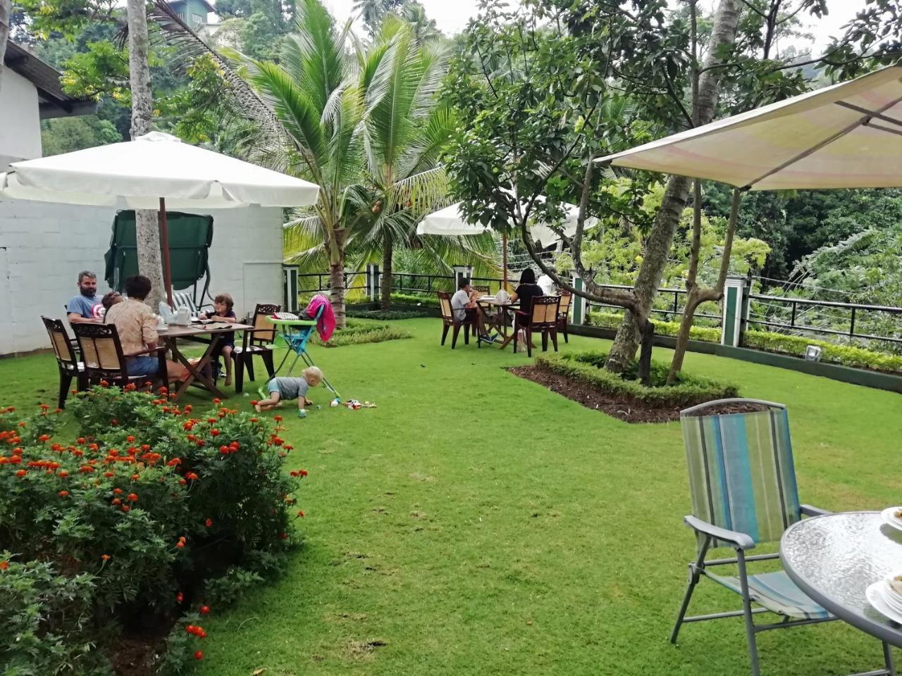 Villa Nuova Kandy Exterior foto